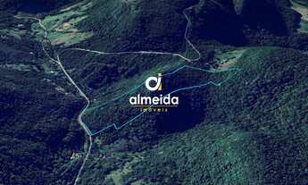 Imagem 3: Realize seu sonho com essa linda área de lazer com morros e área verde em Silvei