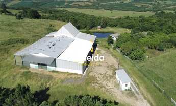 Imagem: Área à venda com 10.95 ha frente para