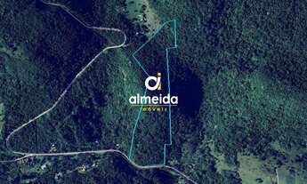 Imagem 2: Realize seu sonho com essa linda área de lazer com morros e área verde em Silvei