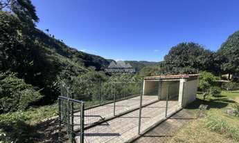 Imagem 4: Sítio com 4.1 ha, com casa sede, casa de caseiro, poço profundo e vista panorâmi