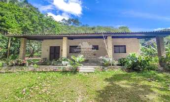 Imagem 2: Sítio de 12,5 ha, com casa sede e casa de funcionários, com lago perene e muitas