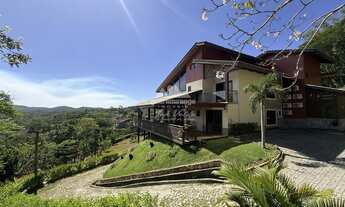 Imagem: Mansão de 600m² de área construída no