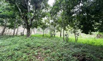 Imagem 3: Terreno plano com área total de 2.204,65m² em Mulungu/CE