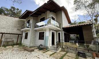 Imagem: Casa duplex com 03 suítes próximo às