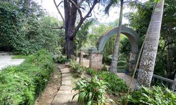 Imagem 5: Sítio com casa de 300 m² de área construída, suíte master e uma banheira hidroma