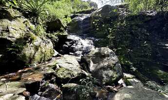 Imagem: Sítio com 22.45 ha, casa sede de 251 m²