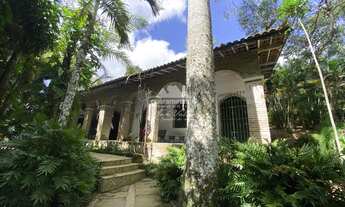 Imagem 3: Sítio com casa de 300 m² de área construída, suíte master e uma banheira hidroma