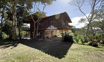 Imagem 2: Casa de 400m² em condomínio com 4.000m² de área de terreno com piscina