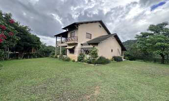 Imagem 4: Chárara com 335 m², 04 suítes, vista panorâmica e suíte com mezanino em Mulungu