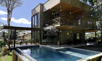 Imagem 7: Casa de 400m² em condomínio com 4.000m² de área de terreno com piscina