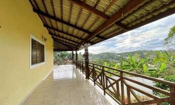 Imagem 3: Casa com 246m², varanda com vista panorâmica e 03 suítes em Mulungu/CE