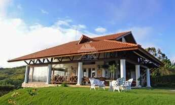 Imagem: Mansão nas montanhas de 500 m² de área