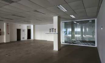 Imagem 5: Prédio Comercial com 8 Andares, 56 vagas no Bairro de Lourdes/ Belo Horizonte