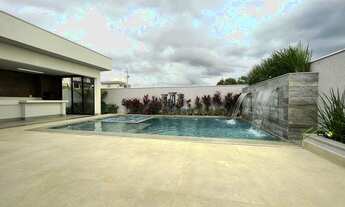 Imagem 6: Casa moderna linear com piscina em Condominio, Vespasiano/MG