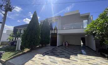 Imagem: Linda casa com 3 suítes em Condomínio