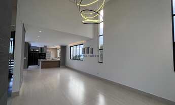 Imagem 3: Lindíssima casa nova com piscina, fire place, 4 suítes em Alphaville/Vespasiano