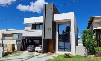 Imagem: Casa em condomínio, 4 quartos com espaço