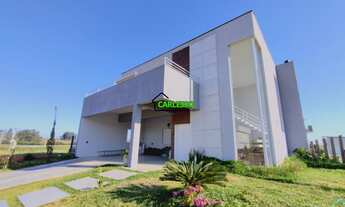 Imagem: Casa de luxo em condomínio