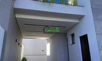 Imagem 4: Casa estilo sobrado com 2 dormitórios