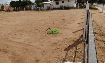 Imagem 3: Amplo terreno, 1050M² de Área Total