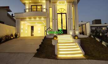 Imagem 2: Casa estilo Neoclássica no Real Park