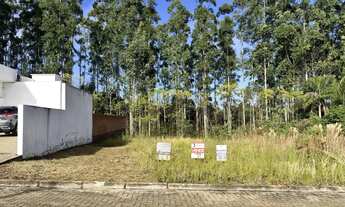 Imagem: Terreno de 308m² no loteamento Parque das