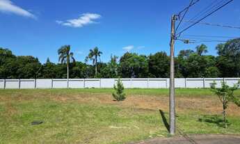 Imagem: Lote à venda no Condomínio Serra Azul