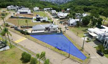 Imagem: Terreno em Condomínio Fechado Serra Azul