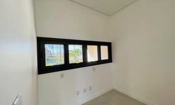 Imagem 7: Casa em Condomínio Fechado com 3 dormitórios, lareira e vista panorâmica