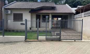 Imagem 2: Casa aconchegante com amplo pátio no bairro Esmeralda