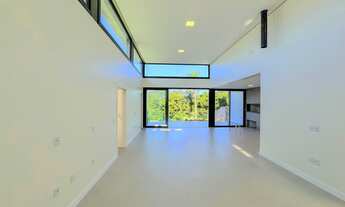 Imagem 2: Casa 3 dormitórios com 337m² no Condomínio Figueiras