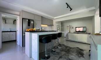 Imagem 4: Apartamento semimobiliado no Centro – 2 Dormitórios, Suíte e Sacada!