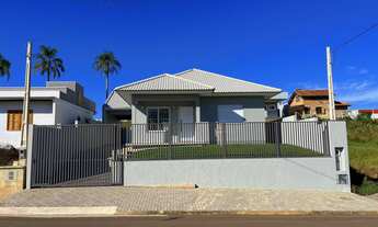 Imagem: Belíssima casa na Linha João Alves