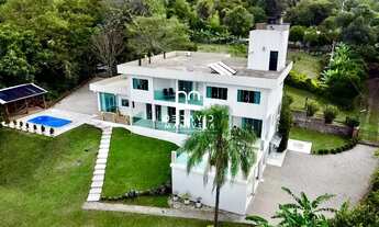 Imagem: Casa alto padrão, 5 suite, piscina, vista