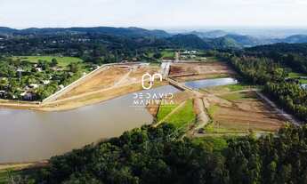 Imagem: Terreno comercial em condomínio fechado