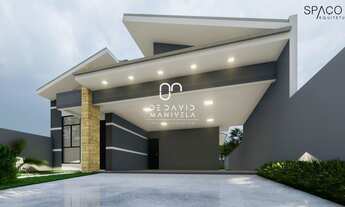 Imagem 4: Casa em construção com piscina