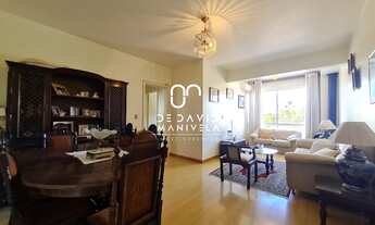 Imagem 3: À Venda Apartamento 3 Dormitórios, Lareira, Garagem Coberta, Prédio com Elevador