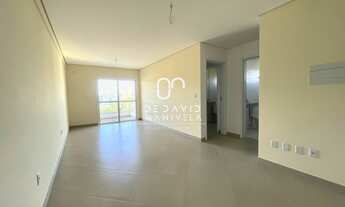 Imagem 4: Apartamento 02 dormitórios com 01 suíte e sacada com churrasqueira no bairro Ros