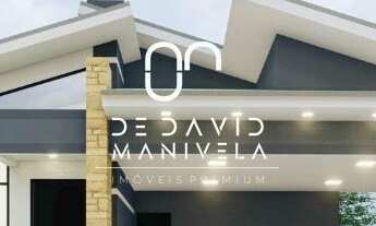 Imagem: Casa em construção com piscina