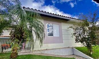 Imagem: Casa Refinada em Condomínio com 2 Dormitórios