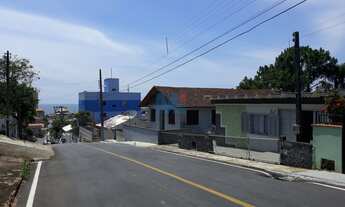 Imagem 3: CASA MUITO BEM LOCALIZADA - CENTRO DA CIDADE - BARRA VELHA - SC
