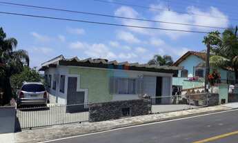 Imagem 2: CASA MUITO BEM LOCALIZADA - CENTRO DA CIDADE - BARRA VELHA - SC