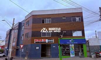 Imagem 2: Vendo sala comercial de 2º andar com banheiro privativo em frente o Laboratório