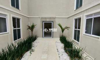 Imagem 5: Alugo apto térro de 2/4, cozinha com planejados e sala com painel, na região cen