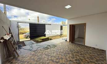 Imagem 3: Vendo casa solta nova e averbada com 4/4 sendo 01 suite e 02 demi-suíte no Bairr