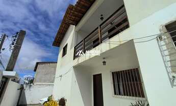 Imagem 2: Vendo Casa grande de uso misto com 5/4 de esquina com ponto Comercial em ótima l