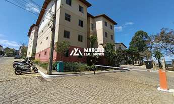 Imagem 4: Alugo Apartamento de 2/4 no 3º andar mobiliado no Mirante Candeias a 10 minuto