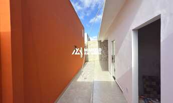 Imagem 5: Vendo casa solta nova e averbada com 4/4 sendo 01 suite e 02 demi-suíte no Bairr