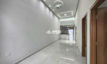 Imagem: Vendo linda casa com 3 quartos sendo 1 suíte