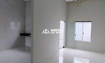 Imagem 6: Vendo excelente casa 3 quartos sendo 1 suíte, sala com pé direito alto, cozinha